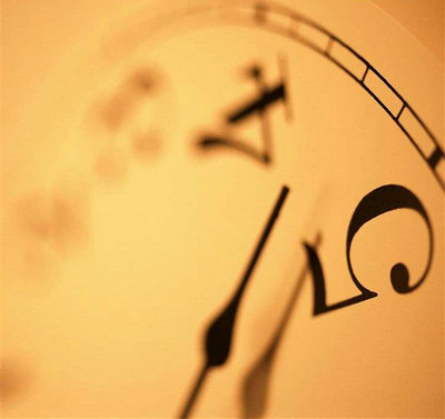 时间是外部光点或心跳的微妙浮点