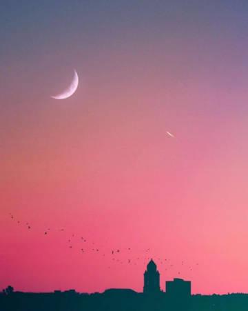 一句话描述夜空