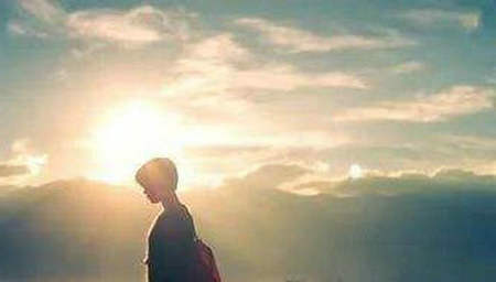 内心充沛，学会不要焦虑和不耐烦，能够过上平淡的生活