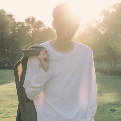 2019男孩感性签名