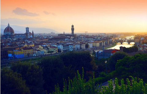 对错说再见的人，生活就像透过云层看阳光，到处都是明亮的1