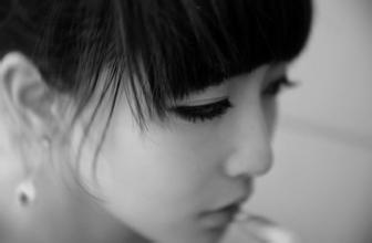 描述悲伤的句子和图片3