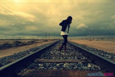 可悲地谈论它，我只想哭泣