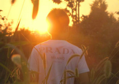 2018励志句子正能量：眼泪，品味自己，痛苦，随身携带