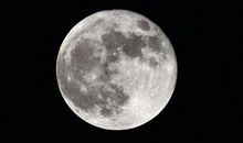 描写月亮圆的成语