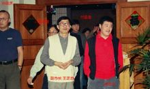 耗子啃书的歇后语