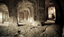 半夜过独木桥歇后语