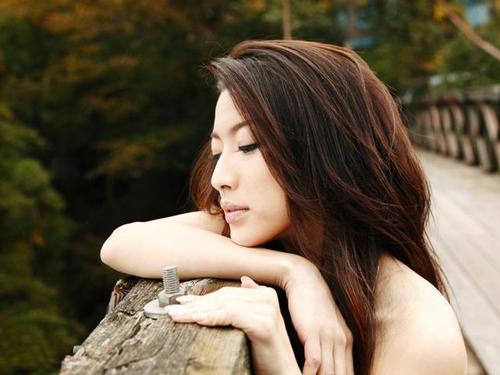 女人追求美丽的句子