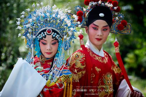 关于戏剧的谚语