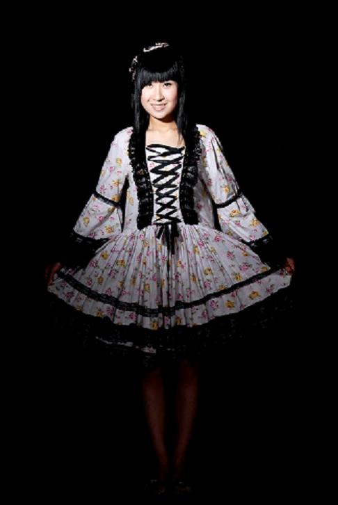 谈论女孩的20岁生日