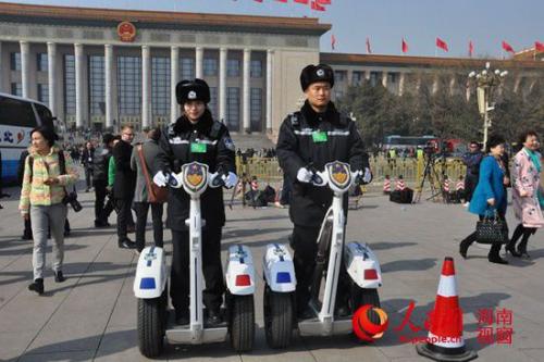 诗描写默默奉献