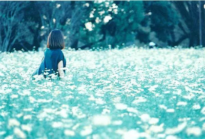 关于人生感悟的句子图片：人生就像一杯红酒，味道越浓郁，醇香