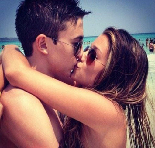 描述爱情的句子和图片1