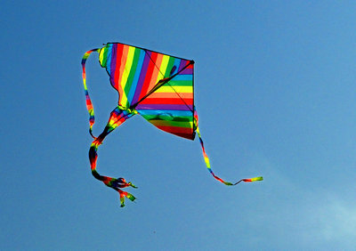 放开风筝线以收获整个蓝天