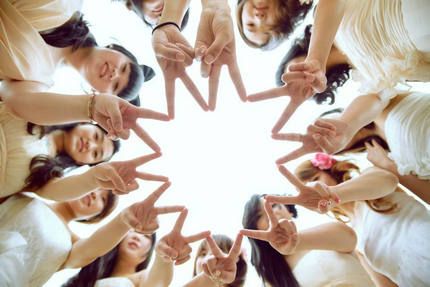 青春之后，我知道青春是什么，直到明白疼痛是什么，我才会感到忧郁。 1个