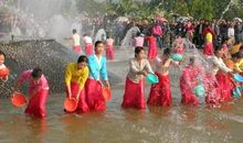 傣族泼水节祝福语