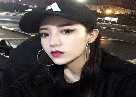 2018QQ个人签名女孩