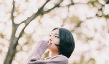 人生在世无非是让别人笑笑，偶尔笑笑别人