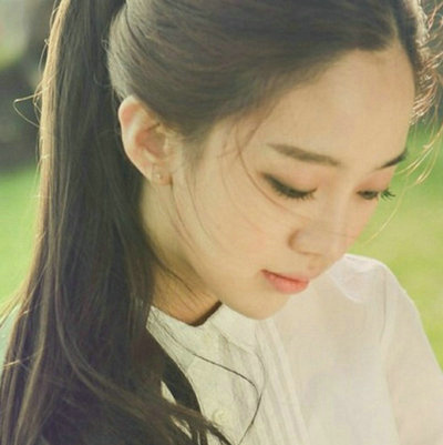 关于生活感知的句子段落：生活就像国际象棋一样，是一种无法回避的游戏