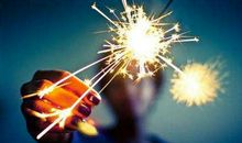 烟花形容人生的句子，人生如烟花的句子