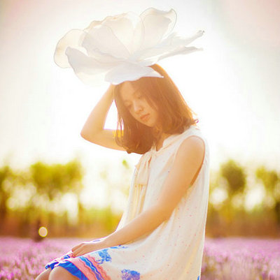 人生情感句子的简短描述：热爱生活的人，生活也爱他1