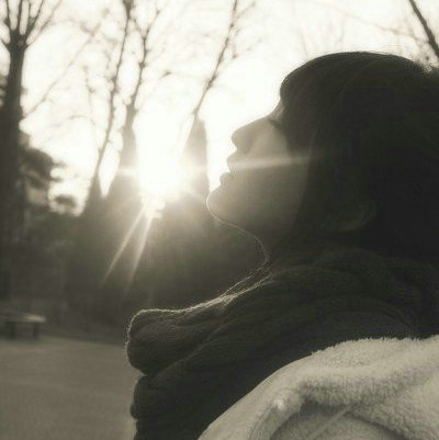 人生感悟的句子段落：人生只有30,000天，成功与失败都是平静的