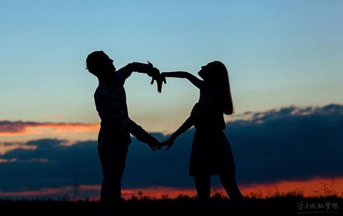 与情人分开时不舒服的话