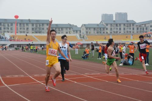 大学理学院体育口号