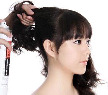 描述女孩头发的句子