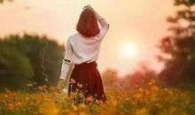 人生的高度，一半始于努力，一半源自选择。