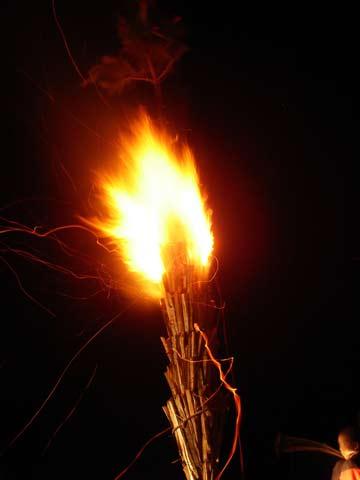 祝愿火炬节快乐