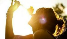 人生只有一次，别总忧伤，别总想太多