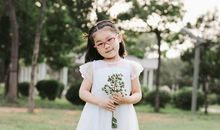 形容小朋友们玩得很开心的句子 孩子们笑得开心的句子