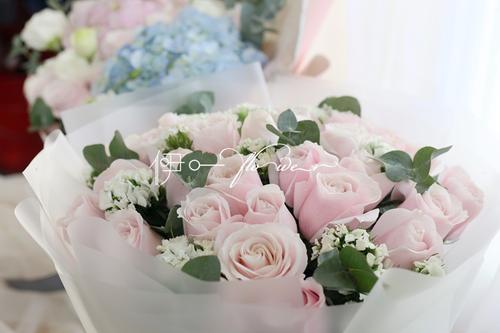 幸福快乐的签名句子，幸福美丽的句子1