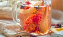 见到某人开心的句子 形容见到一个人开心的句子