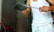 那个卖猪肉的北大毕业生51岁了，终于完成了自己的逆袭