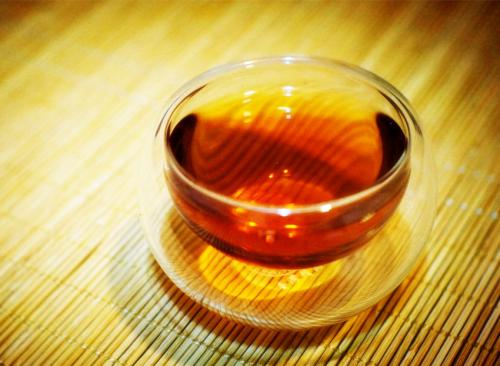 成熟之前，要承受时间的黑暗，成熟的过程实在难以忍受