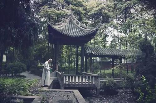 世界上没人知道的两个词