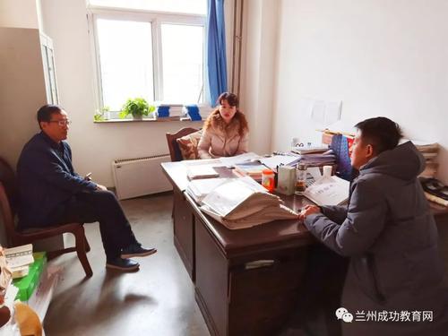 你是你的坚强后盾