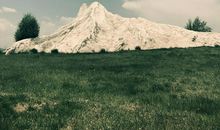 不与平凡为敌，不与平庸为伍