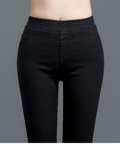 我从71岁开始工作，然后在86岁时再次坠入爱河。我在102岁时因忙于死亡而获得了奖。