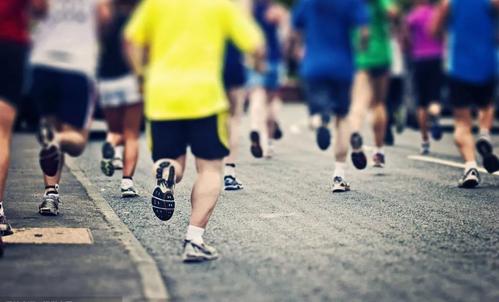 人生是一场长跑比赛，孩子们必须慢慢赢