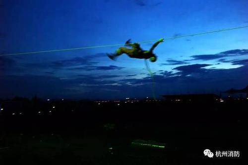 即使前进的道路崎，不平，但我希望您永远不会前进