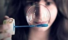 不必活在别人的目光和评价中