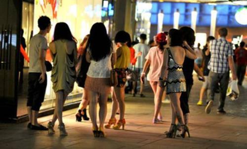 一句话看雾中的花