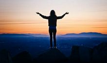 励志人生：从人群中看出真正优秀的人