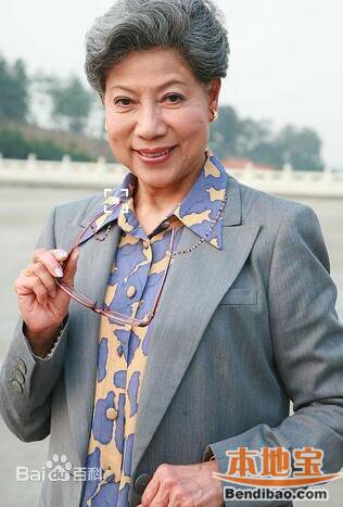 罗兰：像朋友一样尊重