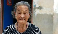 描写母亲慈爱的句子