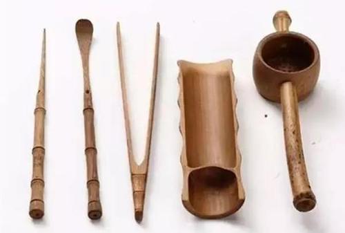 关于光头的寓言词