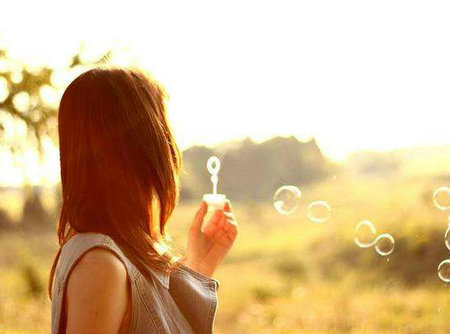 我爱她，所以我只爱，与她无关